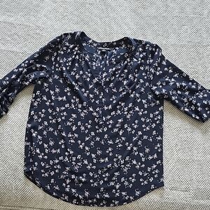 41Hawthorn Floral Navy Women's Top Med